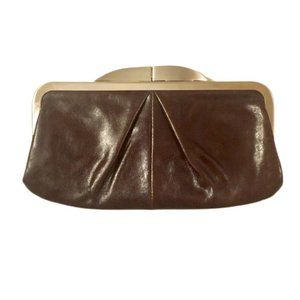 Hobo Hayley Wristlet Clutch Kisslock Metal Strap Hide Leather Mixed Chain Strap